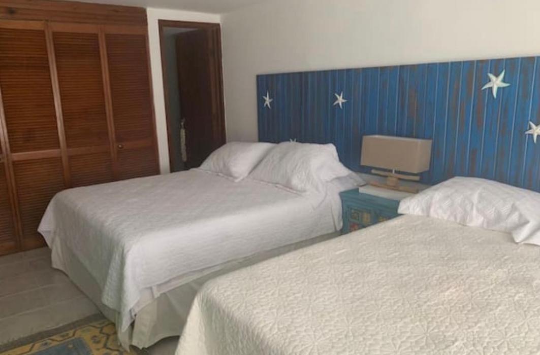Bay Club By Top Location Apartamento